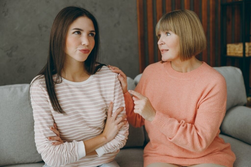 Overstepping parental boundaries by giving unsolicited advice