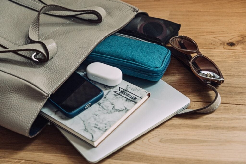 Packing their desk bags like it’s a sudden vacation