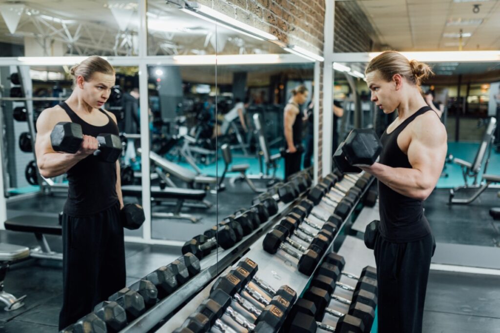 Rehearsing motivational speeches mid-rep