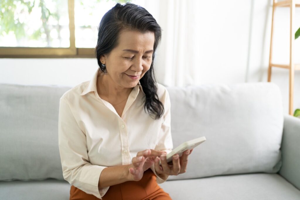 Sharing life wisdom and experiences openly