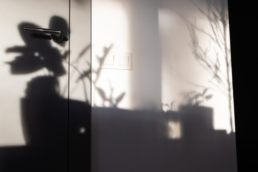 Strange shadows seen from the corner of the eye