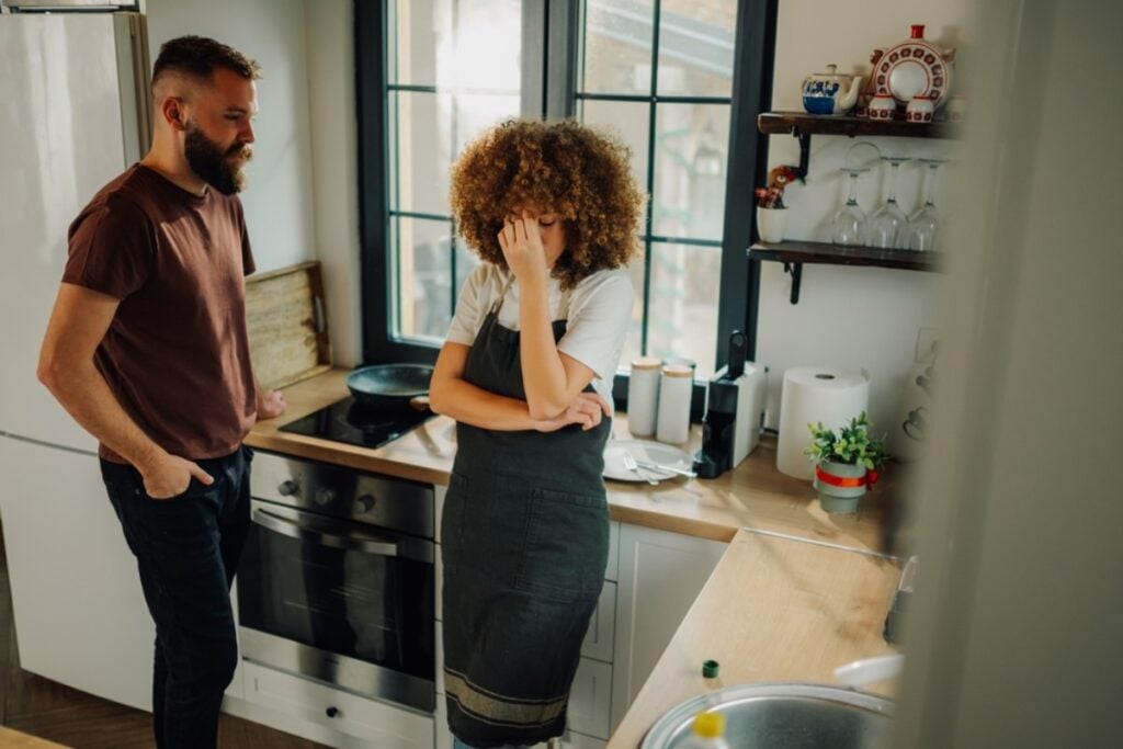 Telling White Lies About Minor Things