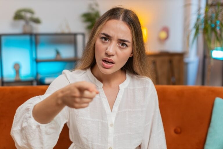 11 Things Women Over 40 Suddenly Stop Tolerating That Empower Their Lives