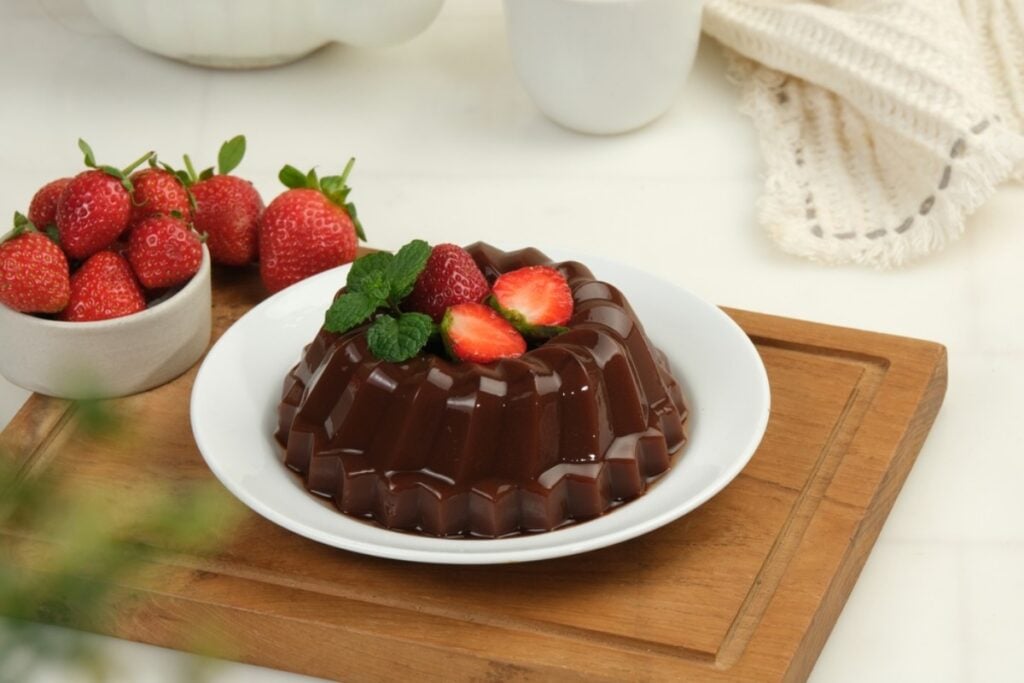 Chocolate pudding dessert