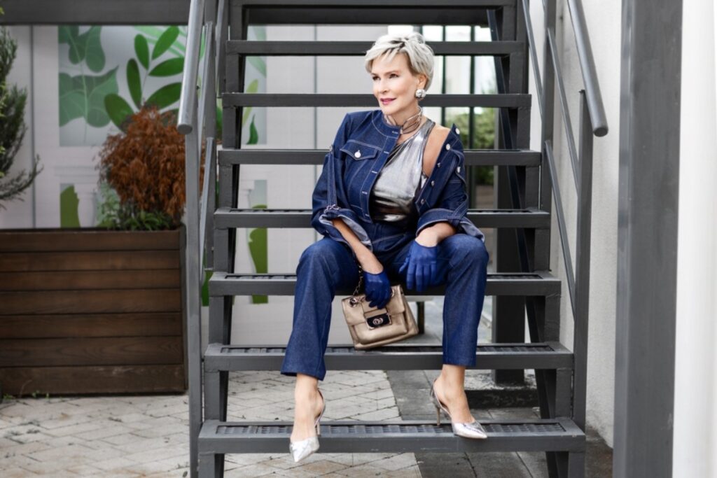 Choosing Complimentary Cuts