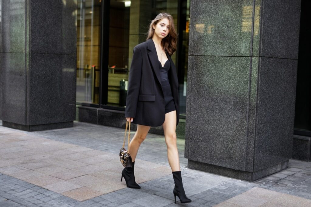 Helen L.’s minimalist monochrome ensembles stealing the show