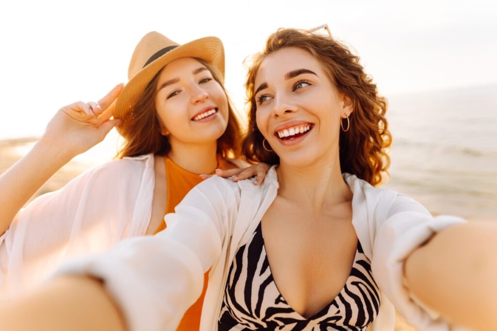 Signs You’ve Officially Become the Wise Friend Everyone Calls for Advice and Why It’s the Best Role Ever