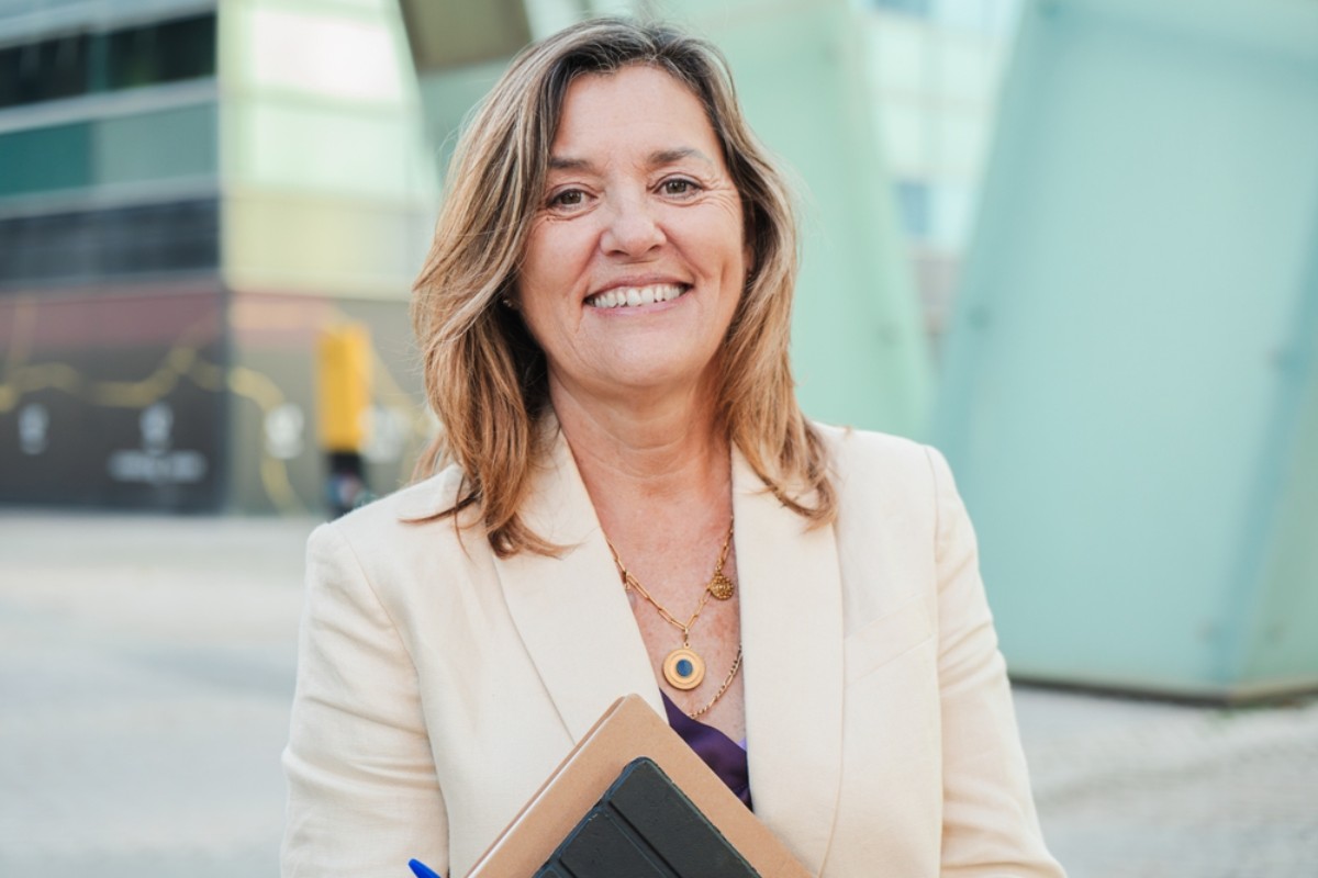 Subtle Power Moves Women Over 40 Make Without Realizing It That Transform Their Lives Effortlessly