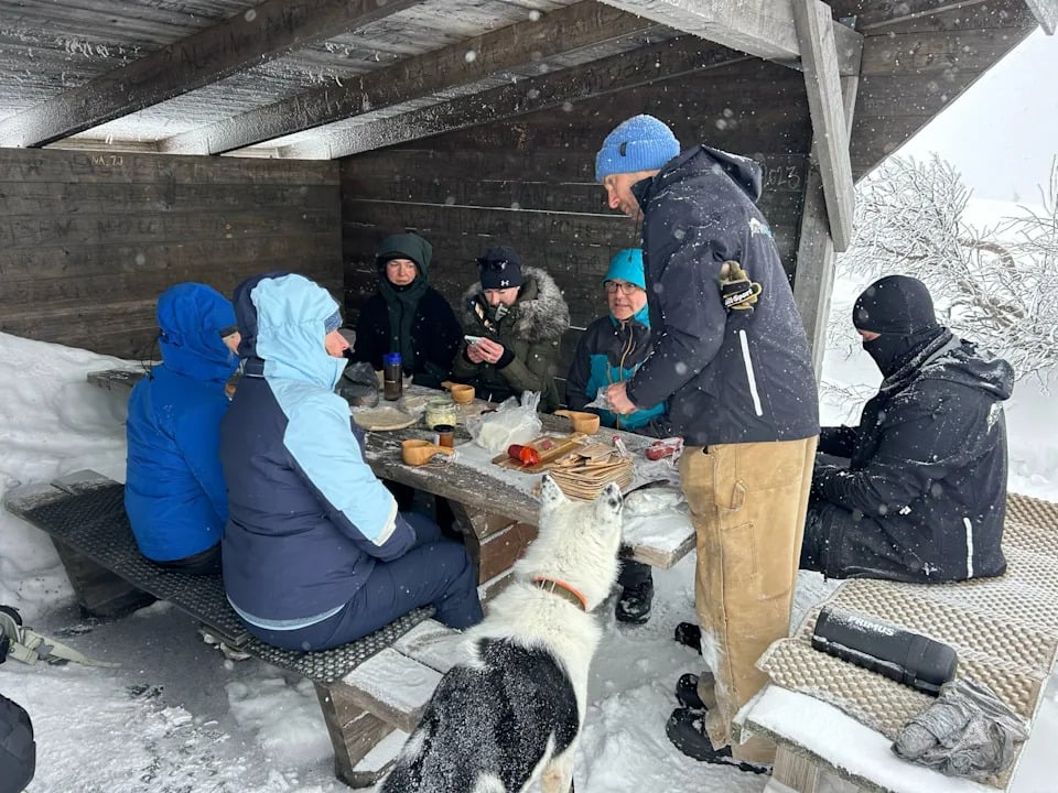 Explore salen dining