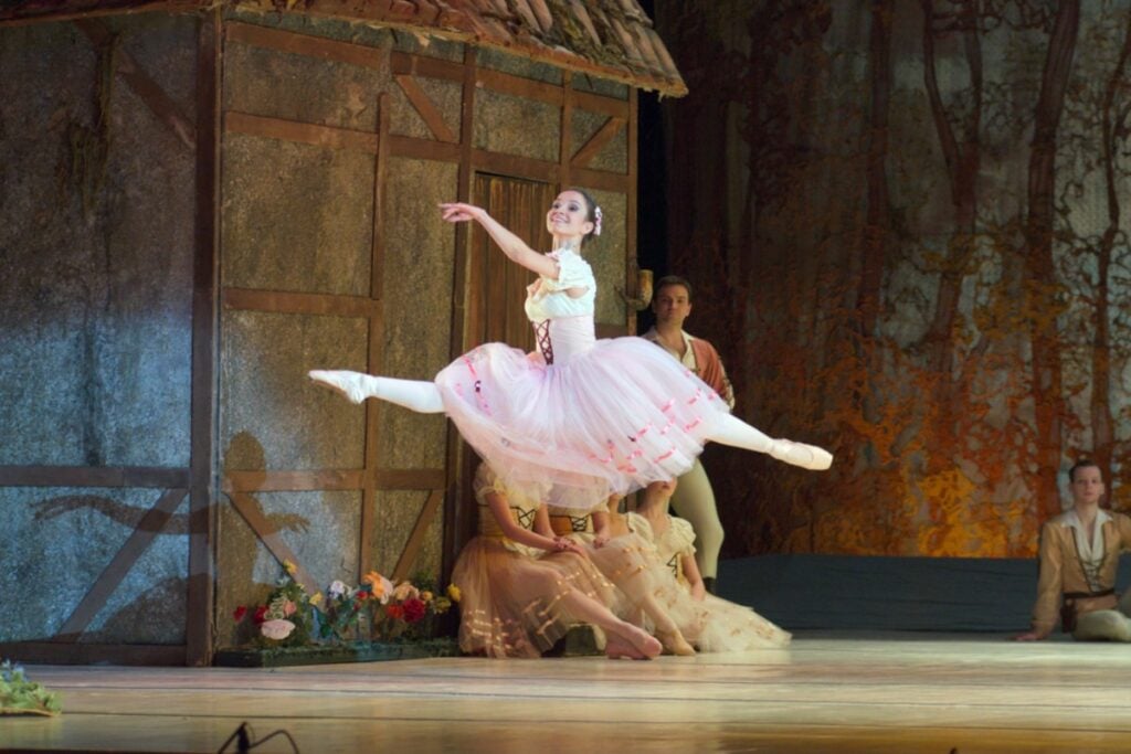 Attend a live ballet performance