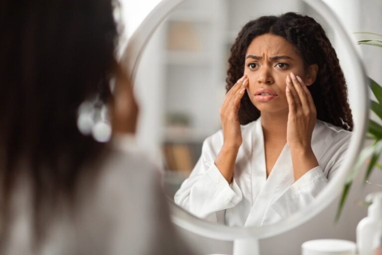 10 Daily Habits Dermatologists Swear Prevent Wrinkles That Most People Still Skip
