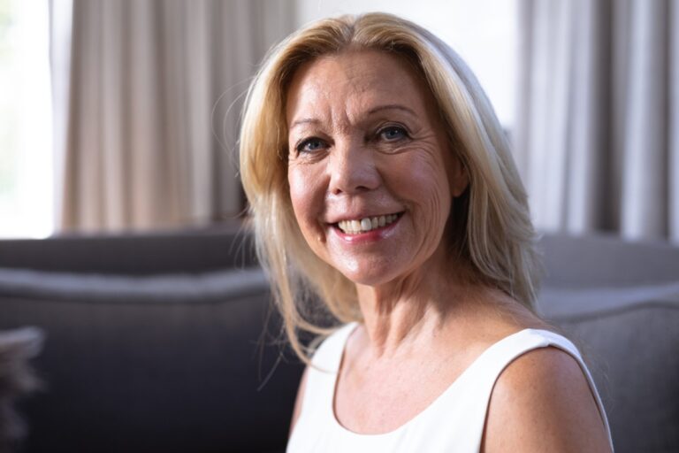 10 daily habits that prevent wrinkles without expensive creams