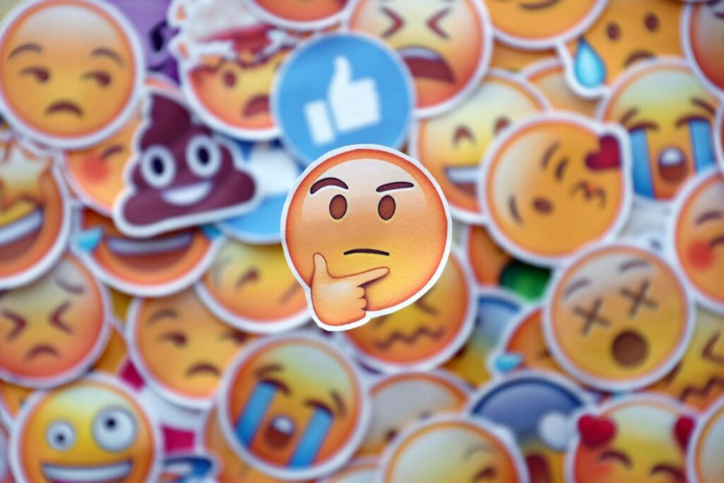 Do Emojis Help or Hurt