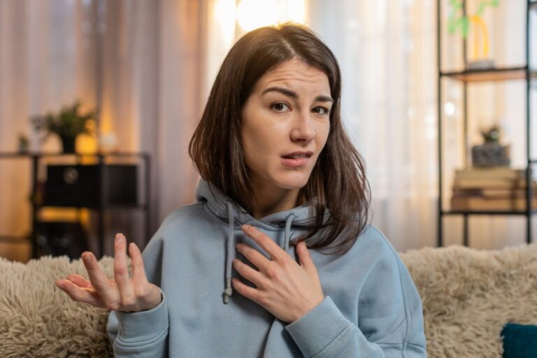 People With Zero Morals Almost Always Say These 11 Phrases and How to Spot Them