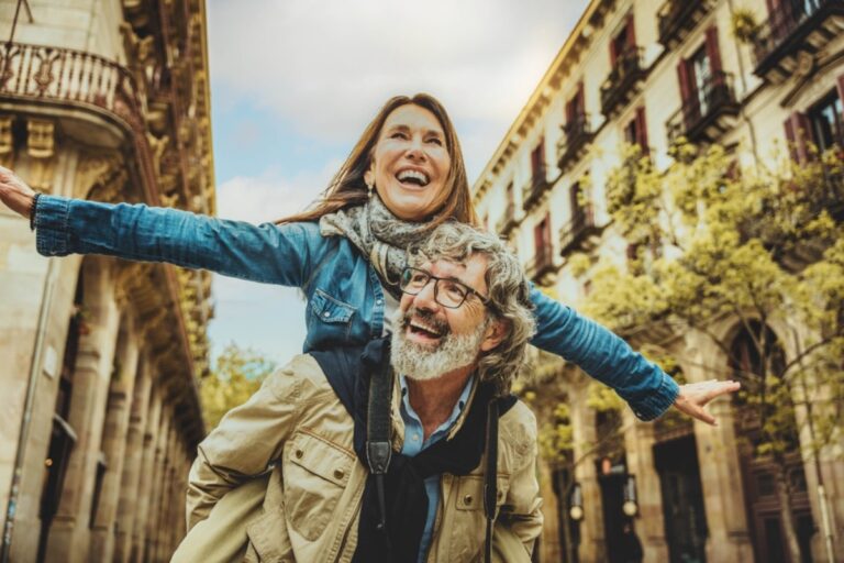 Top Social Activities for Seniors to Boost Active Aging and Connection in 2026
