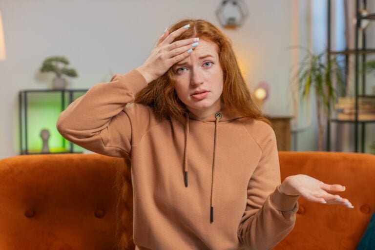 10 Behaviors That Instantly Make People Lose Respect for You