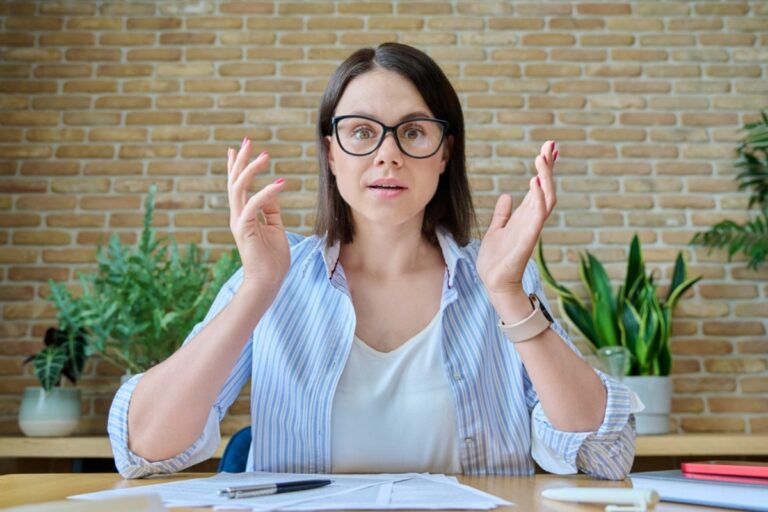 9 Signs You’re More Self-Aware Than the Average Person