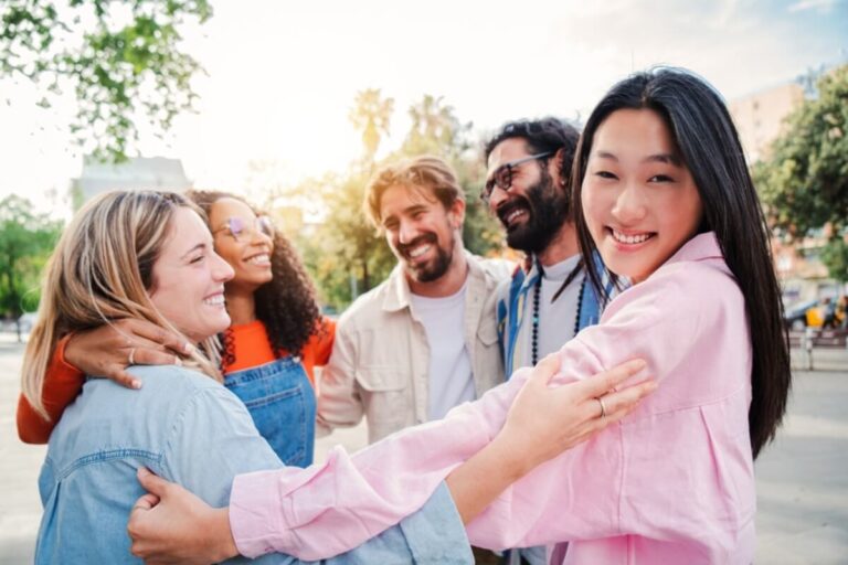 The Small Social Rule Many People No Longer Follow And Why It Matters