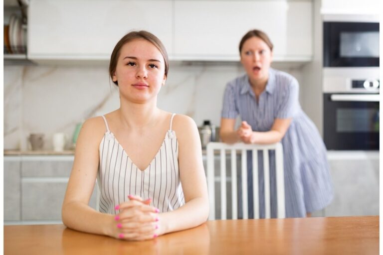 I Told My Mom Friend That Motherhood Was Never Exhausting for Her Because Her Mom Does All the Work