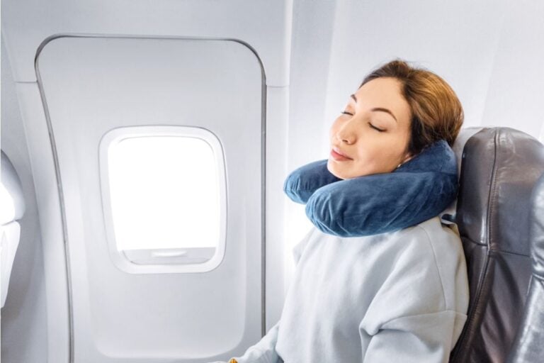 I Woke Up a Snoring Passenger on a Flight and Now I’m Wondering If I Took It Too Far