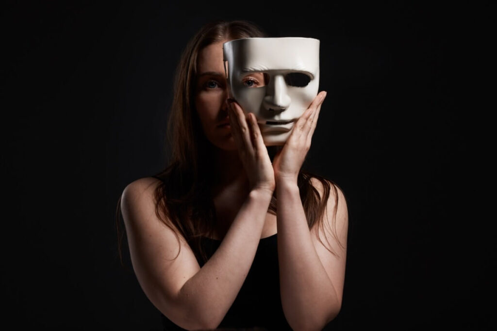 The Quiet Habit That Instantly Reveals Someone’s True Personality