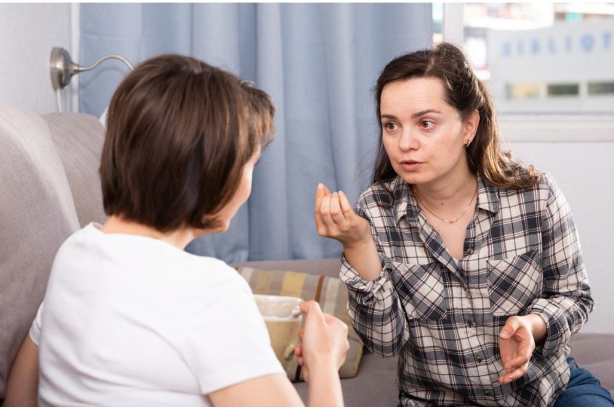 Woman Offered to Take In Her Sister’s Stepson After a CPS Call, Now Her Sister Says She’s Trying to “Upstage” Her