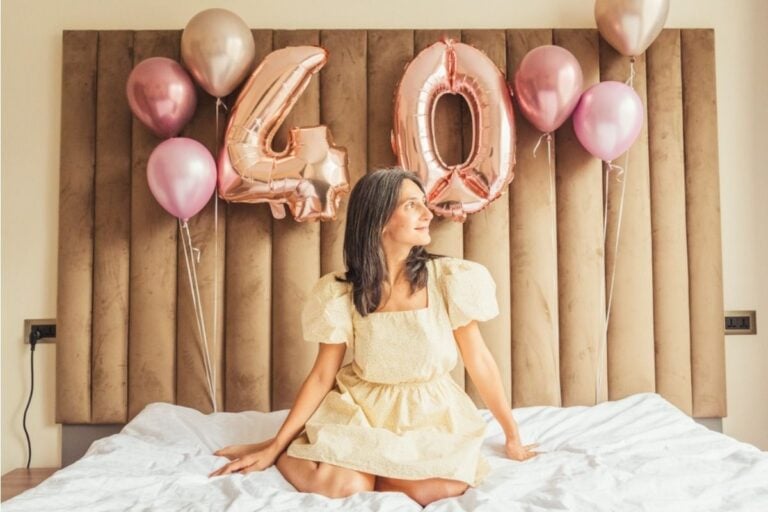 She Planned a 40th Birthday Bar Crawl Knowing One Friend Couldn’t Afford It and Now She’s Questioning the Decision